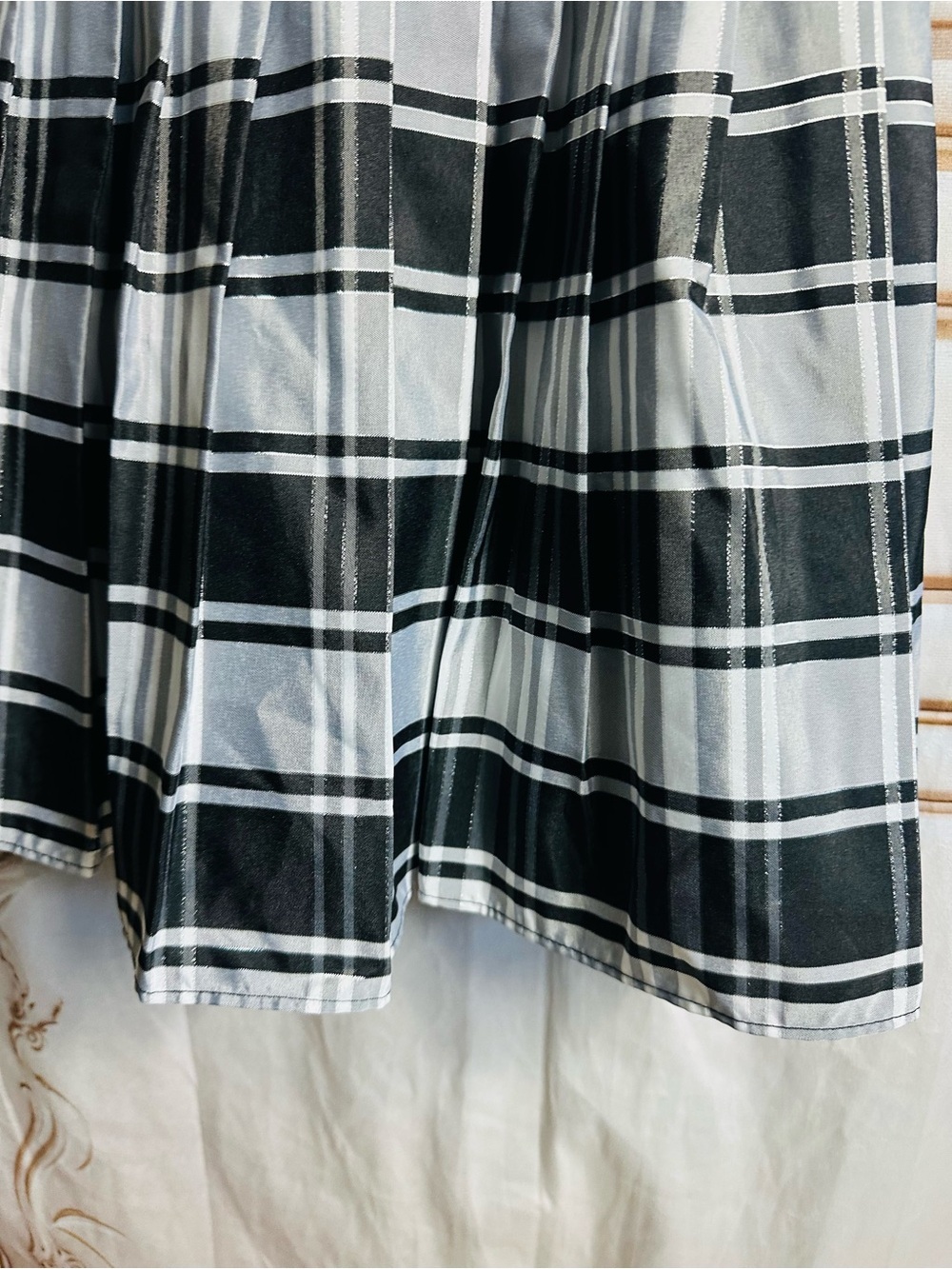 Jona Michelle Black & White Plaid Sleeveless Dress - Picture 5 of 11